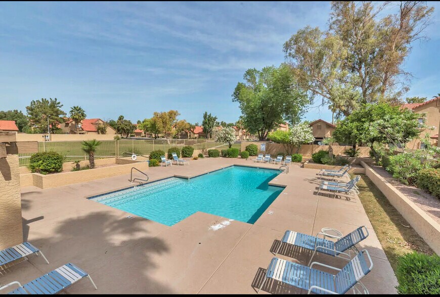 Community Pool - 852 N Terrace Rd
