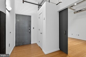 Building Photo - 1714 Memphis St