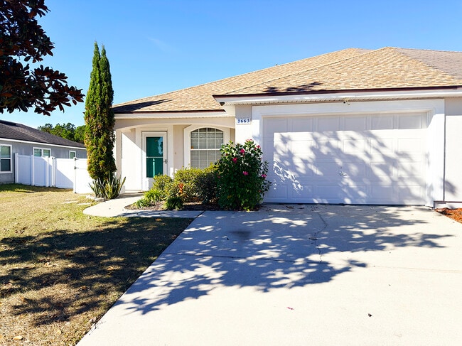 Building Photo - 8663 Julia Marie Cir