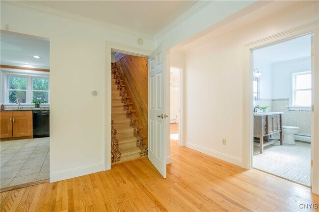 Building Photo - 68 Onondaga St