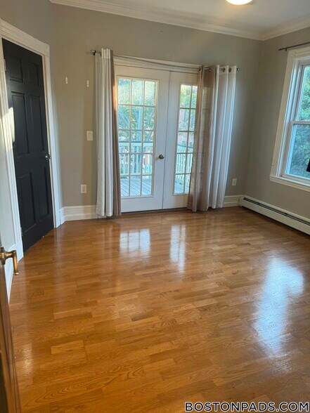 Building Photo - 12 Dorset St