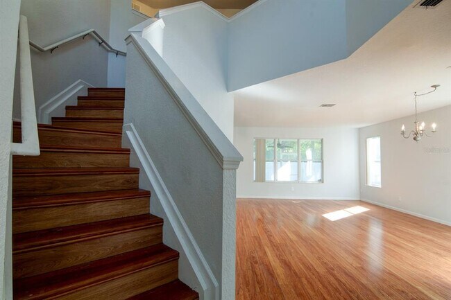 Building Photo - 5075 SW 40th Pl