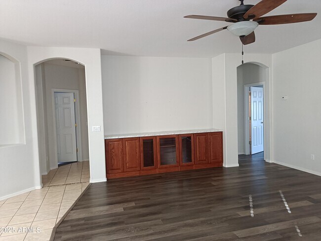 Building Photo - 14634 W Ventura St