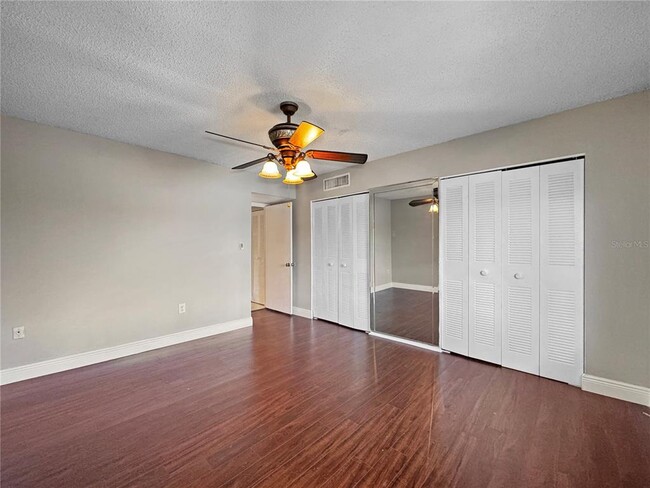 Building Photo - 626 Orange Dr