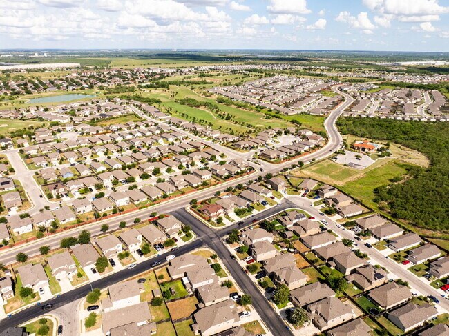 Building Photo - Welcome to The Bowen Floor Plan - UP TO 1 MONTH FREE RENT AVAILABLE!