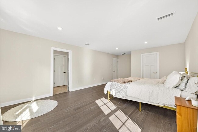 Building Photo - 167 Aspen Ln