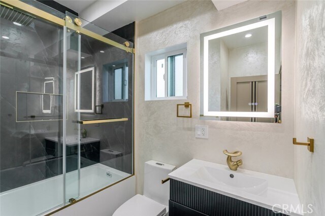 Building Photo - 11120 Emelita St