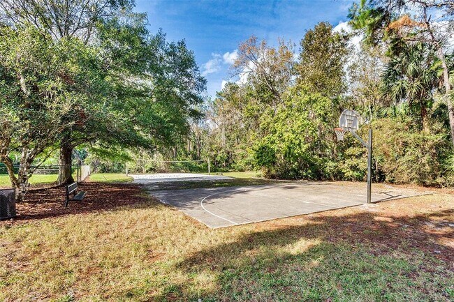 Building Photo - 512 Shane Cir