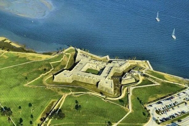 Building Photo - 955 Registry Blvd