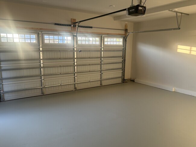 Building Photo - 1143 Lisenbee Wy