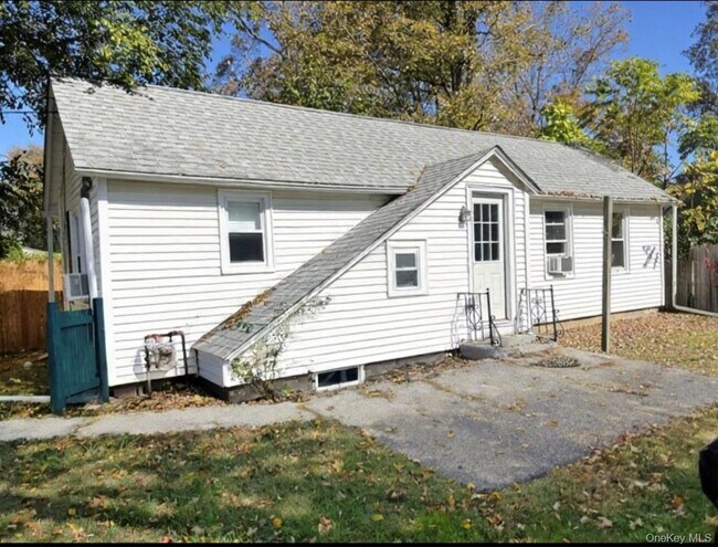 Primary Photo - 10 Orchard St