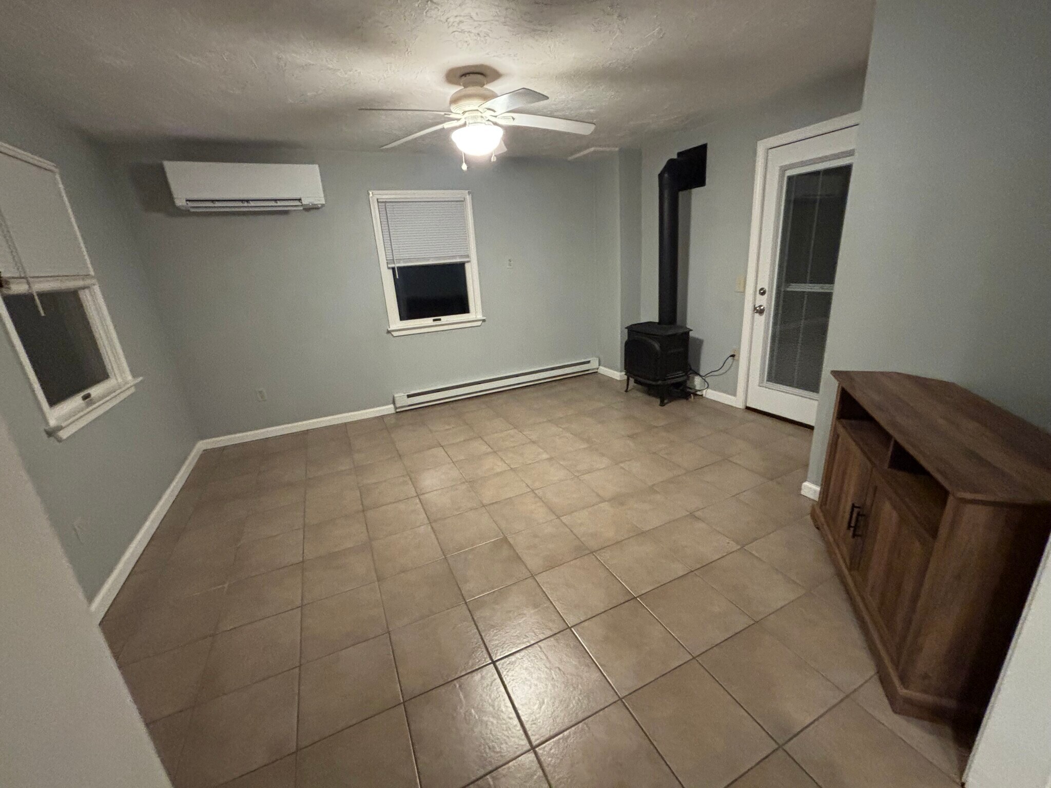 Living Room - 7 Old Orchard Ln