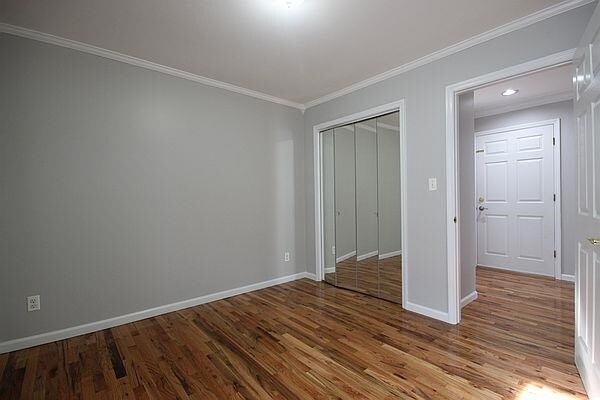 Building Photo - 247 Terrace Ave
