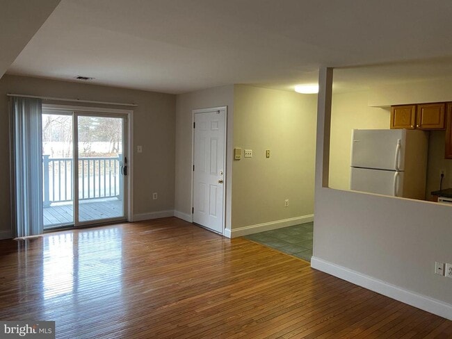 Building Photo - 5954 Henry Ave