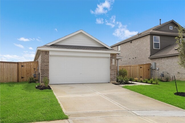 Building Photo - 16854 Great Highlands Dr