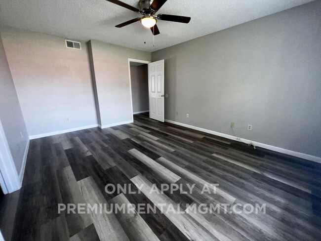 Building Photo - 4355 Perkinshire Ln