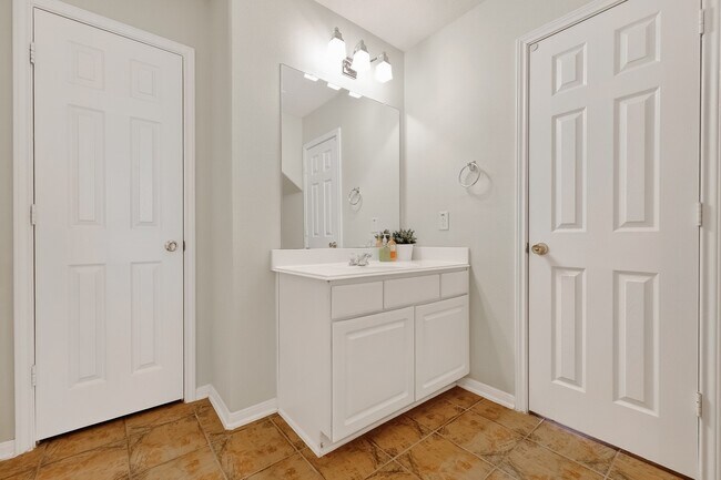 Building Photo - 3326 Zephyr Glen Way