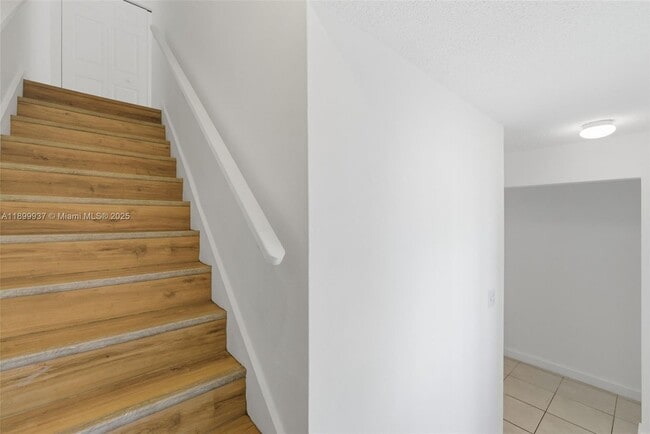 Building Photo - 624 NW 11th St