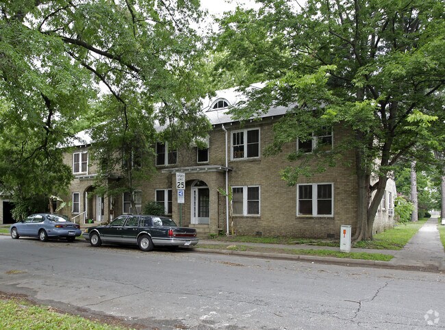 Primary Photo - 523 N Orange St