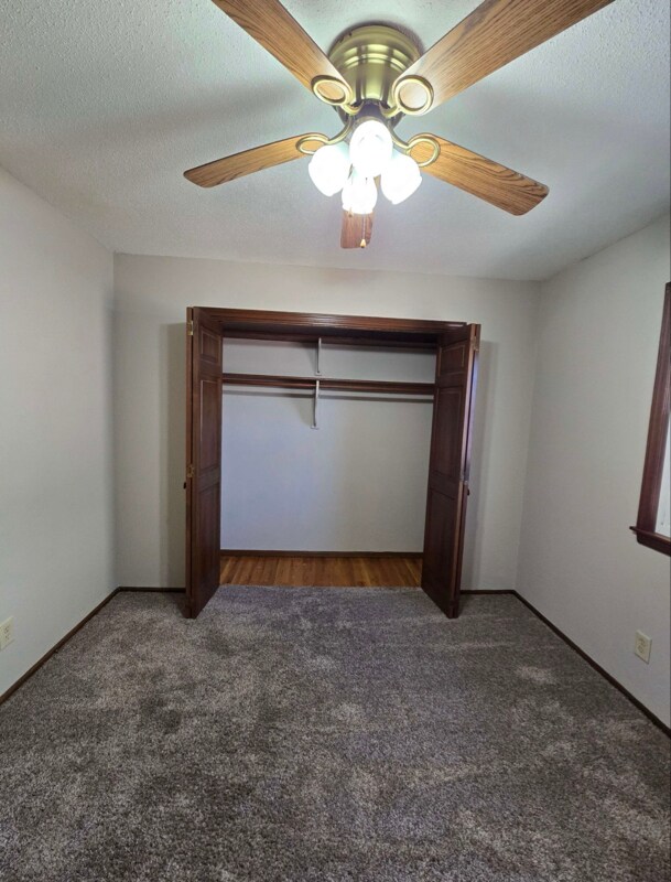 Building Photo - 4419 Sterling Ave