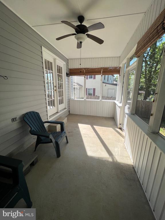 Building Photo - 34 Standish Ct