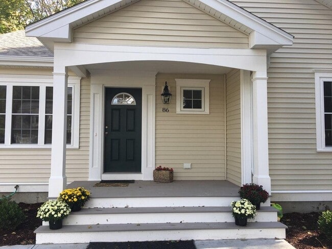 Primary Photo - 86 West St