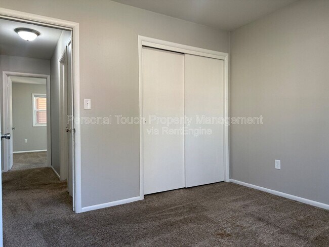 Building Photo - 1824 14th St S