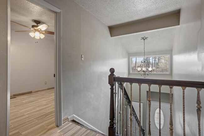 Building Photo - 602 Dylan Ct