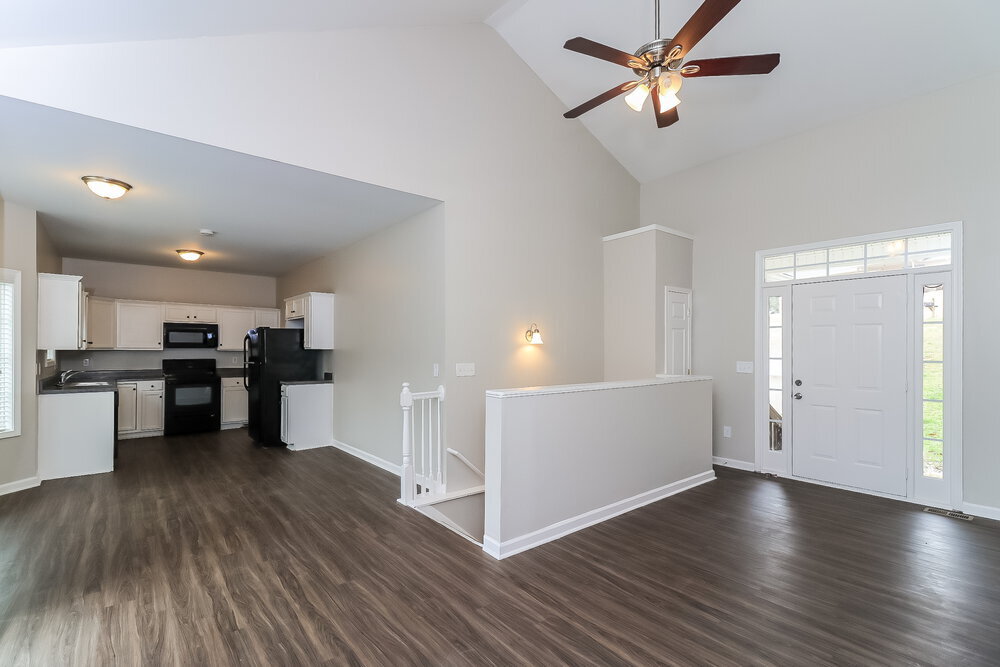 Building Photo - 36 Hickory Hollow SW