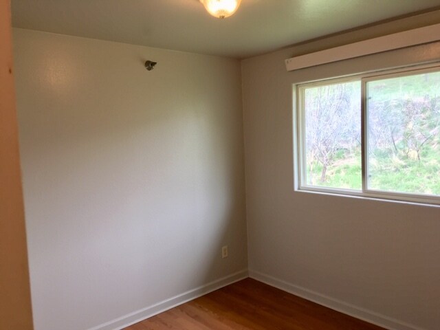 Building Photo - 811 Mallow St