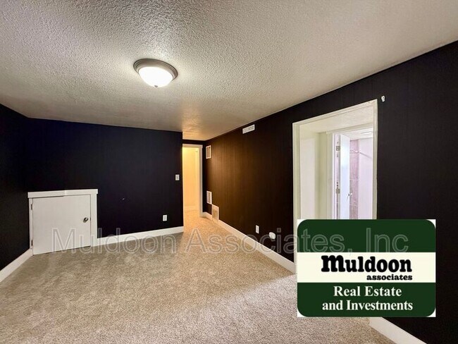 Building Photo - 3965 Colony Hills Cir