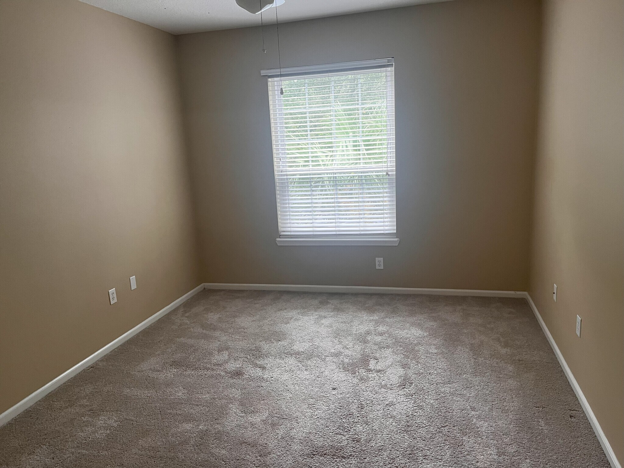 3rd Bedroom - 10550 Baymeadows Rd