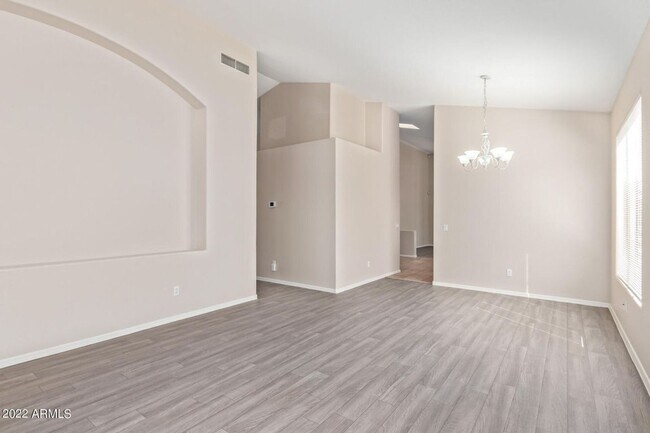Building Photo - Beautiful home in Chandler!