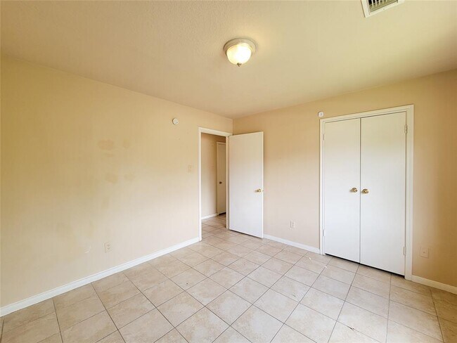Building Photo - 22918 Pine Mist Ln