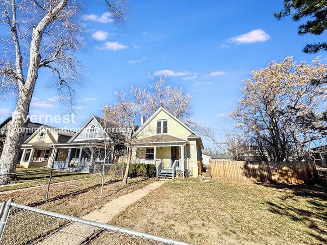 Building Photo - 3221 W 26th Ave