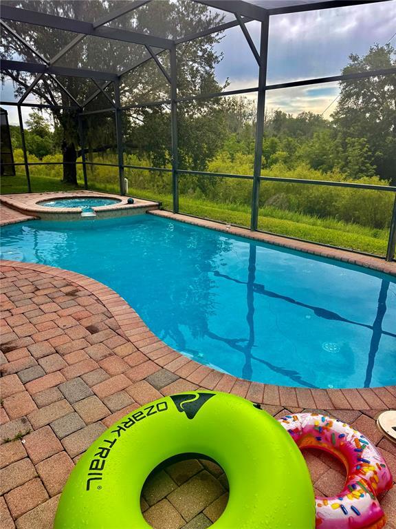 Building Photo - 348 Lake Davenport Cir