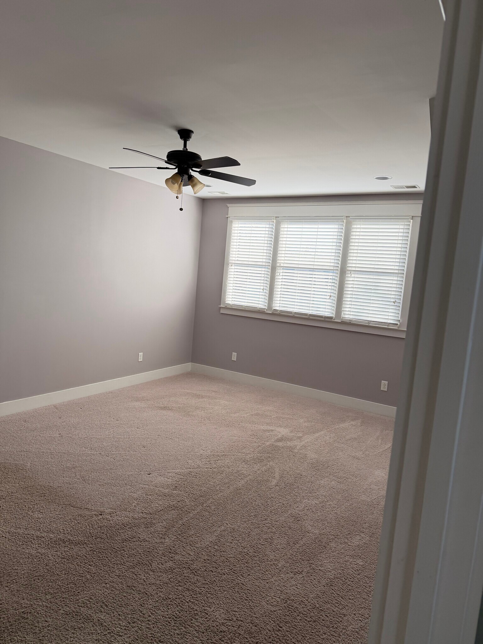 Building Photo - 414 Acklen Park Dr