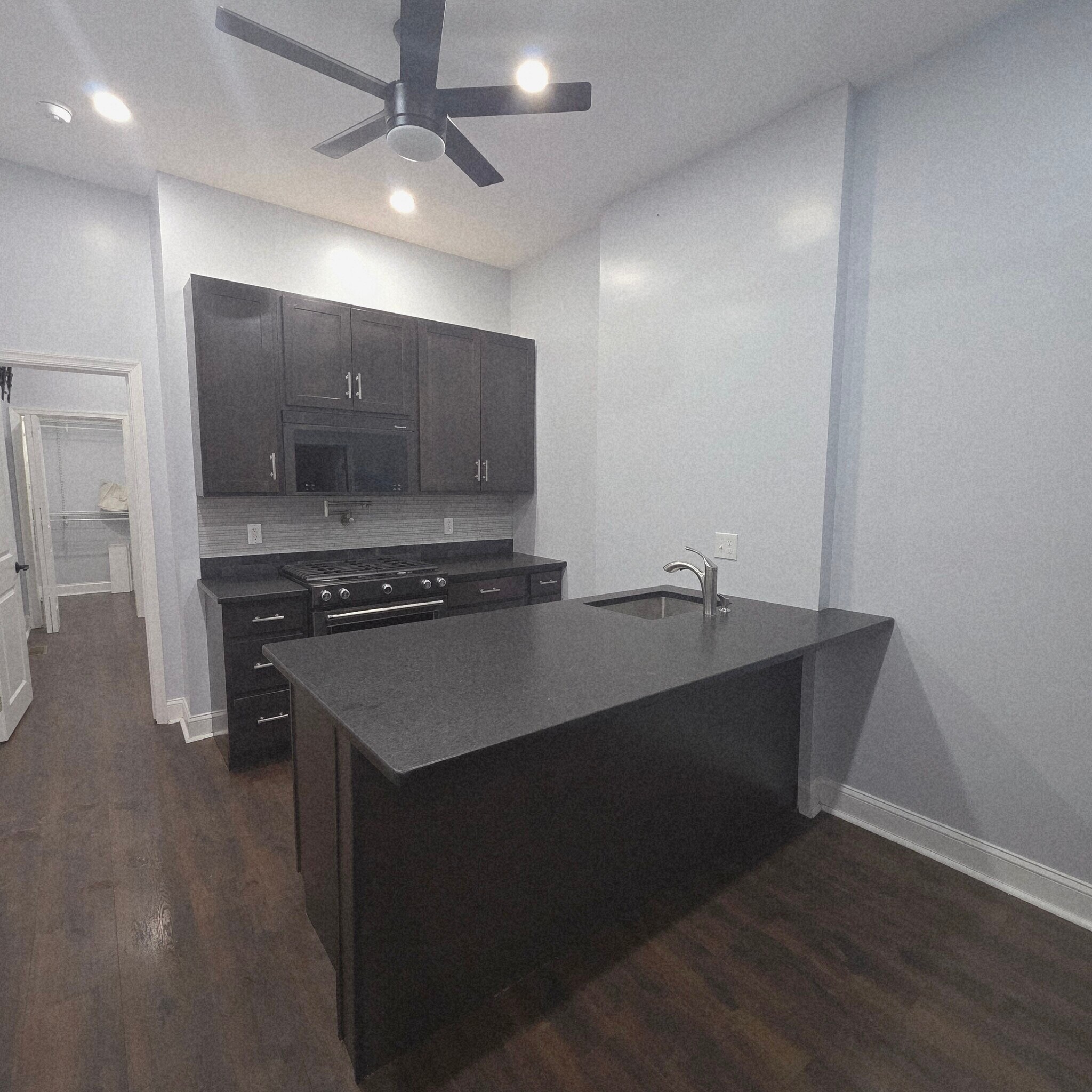 Building Photo - 768 N 26th St