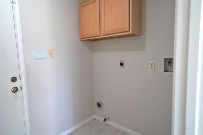 Building Photo - 9206 Prairie Trails Dr