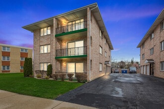 Building Photo - 5359 Edison Ave