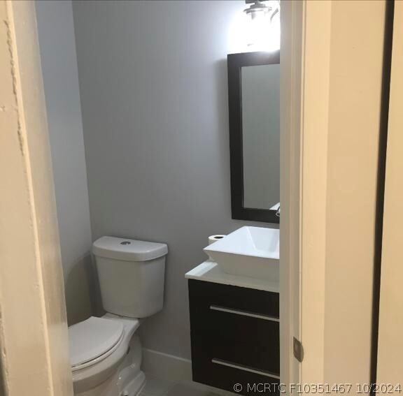 Building Photo - 3343 Carambola Cir S