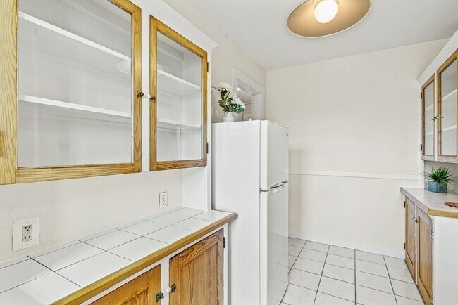 Kitchen - 36 Ash St