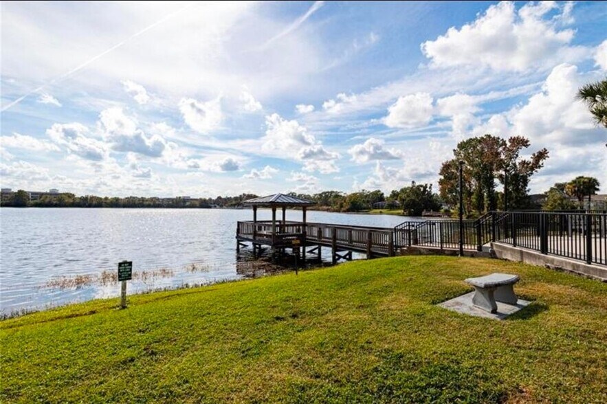 Building Photo - 920 N Lake Destiny Rd