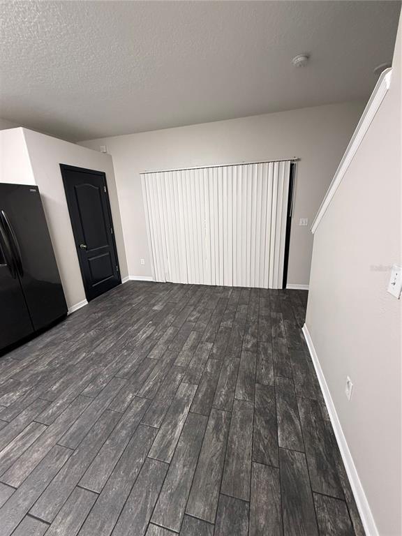 Building Photo - 30316 Elderwood Dr
