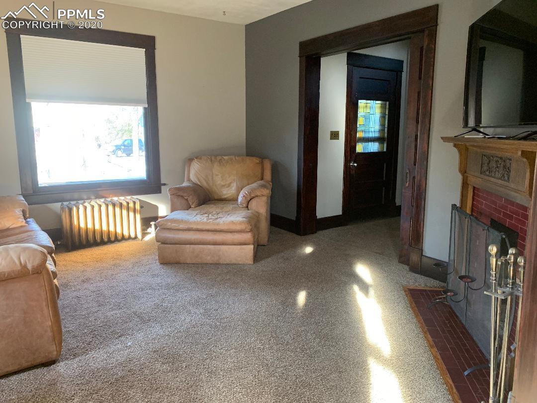 living room - 119 Cheyenne Blvd
