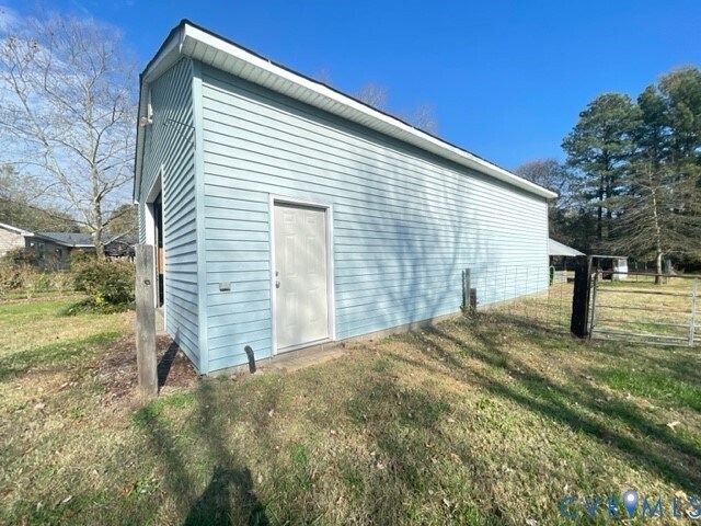 Building Photo - 15352 Binns Rd