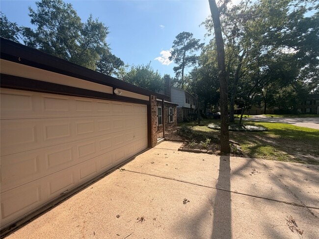 Building Photo - 3214 Big Spruce Dr
