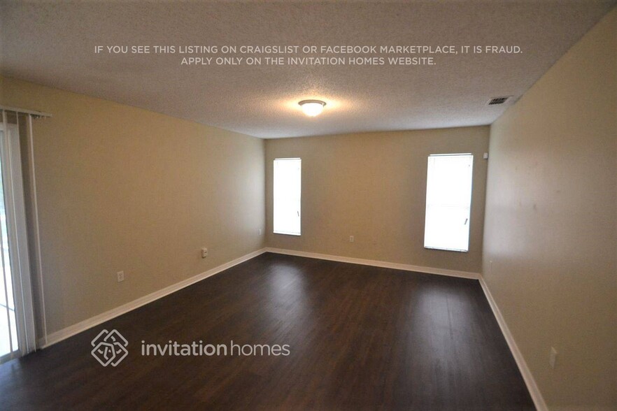 Building Photo - 2595 Valmora Ct