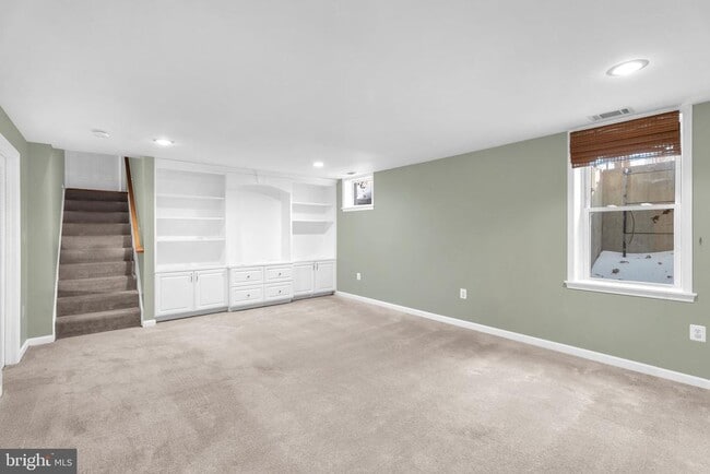 Building Photo - 6229 Gentle Ln