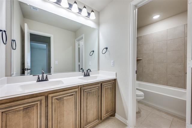 Building Photo - 7513 Windy Meadow Dr